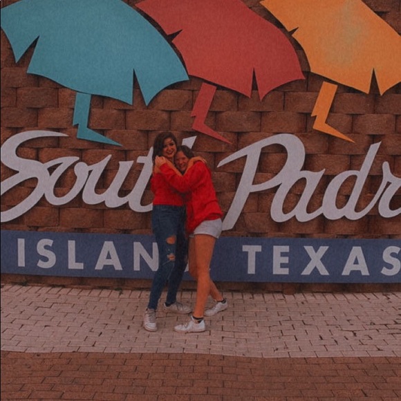 Meet your Posher, Sarah - Picture 4 of 5